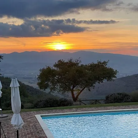 All Stone Horse Stable Converted To Elegant - Baltimora Spoleto
